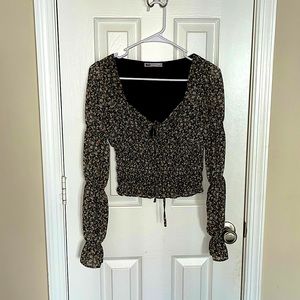 this is a blouse from SO found in kohls, it’s a size small.